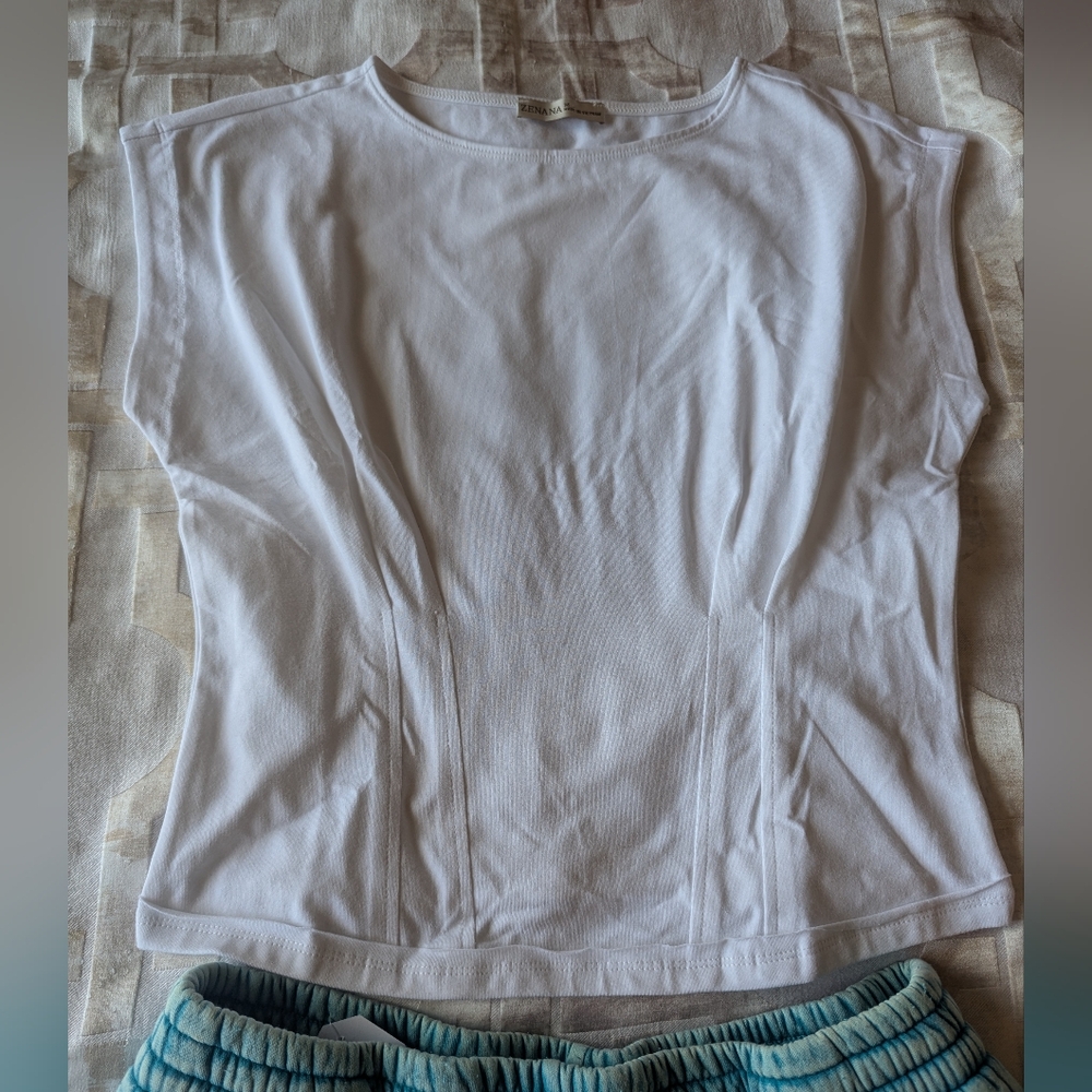 Zenana Outfitters White Blouse